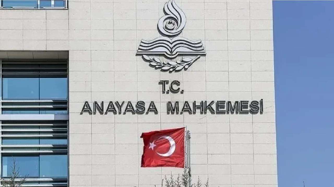 Milyonlarca kişiyi ilgilendiriyor: Anayasa Mahkemesi'nden ezber bozan karar! SGK o paraları kuruşu kuruşuna geri alacak 1